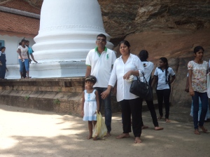 Dushyantha Darshi and Yenuli at Ridi vihara